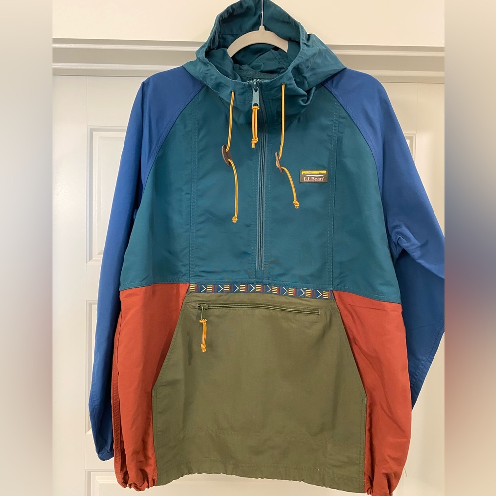 L.L. Bean Women’s Mountain Classic Anotak